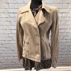 Khakis Maurice’s Jacket. Size M. LIKE NEW!!